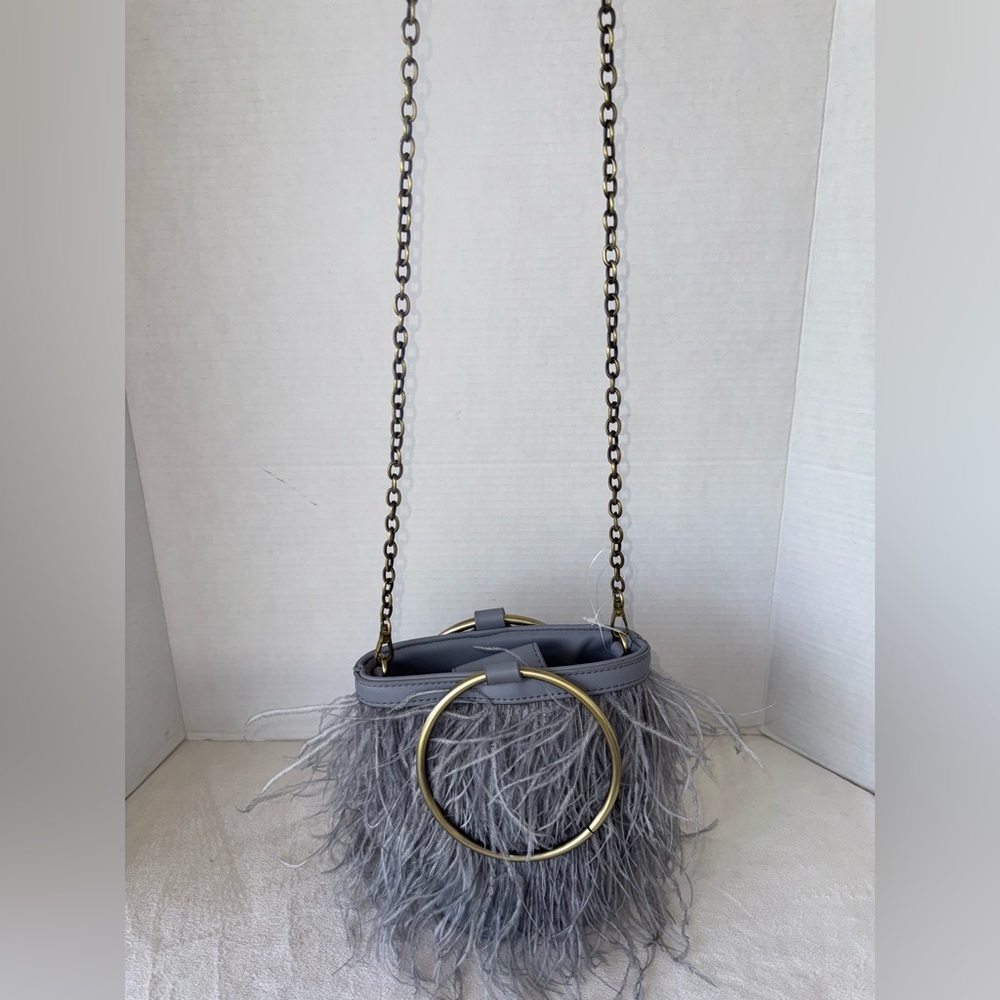 Anthropologie Ostrich Betty Feathered Ring Handle Shoulder/Crossbody Clutch Bag - Picture 4 of 16